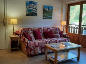 3 Pièces Confortables, Centre Valloire, Proche Commerces & Remontées - FR-1-263-102
